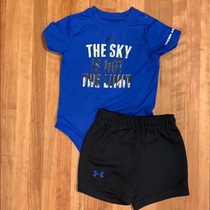 Infant Boys size 9/12m Under Armor Matching Set